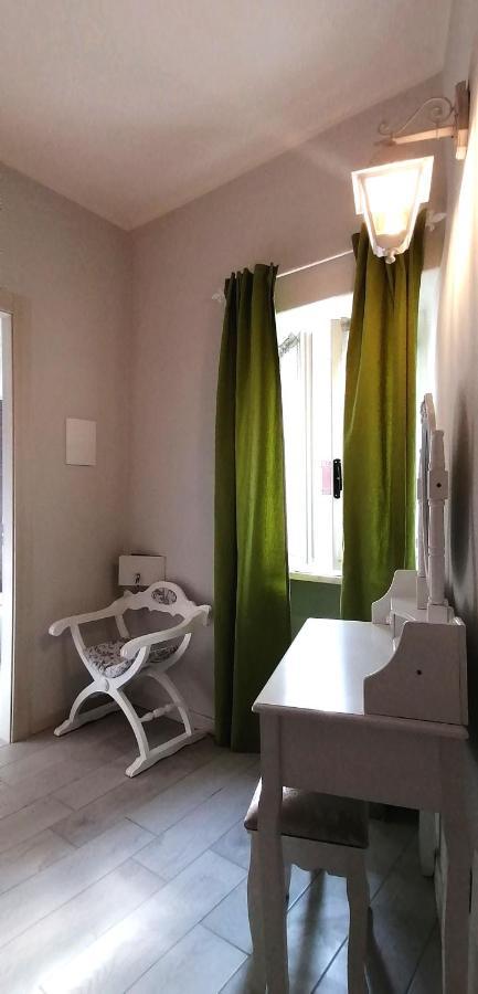 Residenza Al Castello Hotel Castellaro  ภายนอก รูปภาพ